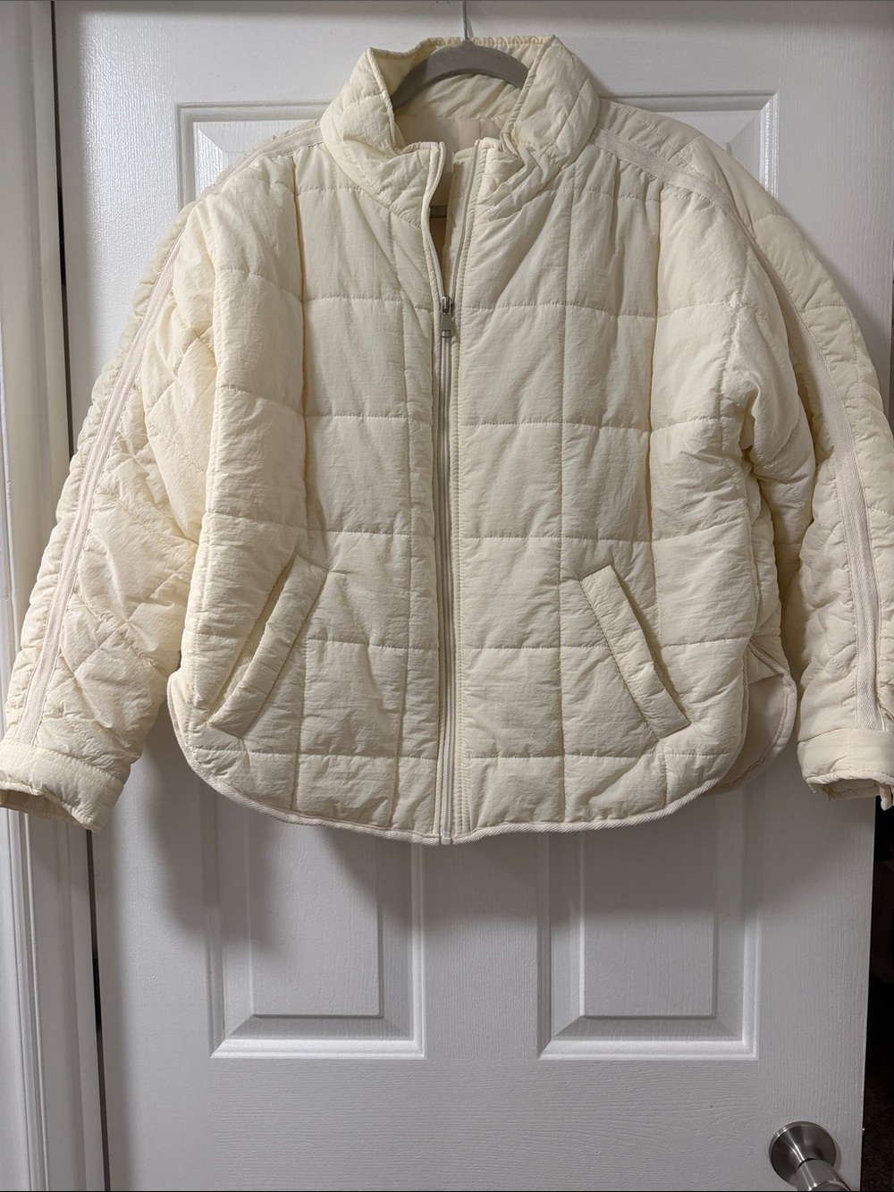 Women's Cream Quilted Puffer Jacket - Lightweight Warmth